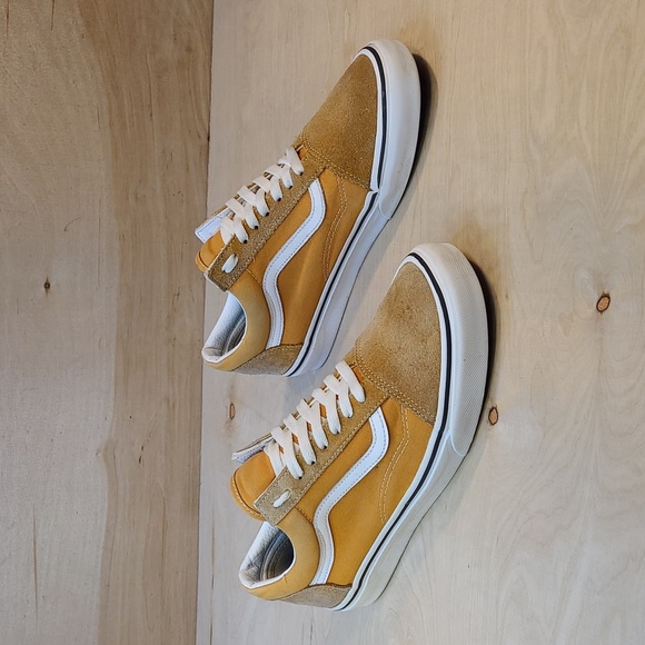 Vans Old Skool Mustard Suede Canvas Shoes - Picture 2 of 10